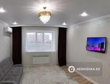 2-комнатная квартира, этаж 3 из 5, 70 м², посуточно