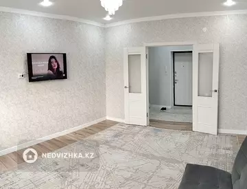 2-комнатная квартира, этаж 3 из 5, 70 м², посуточно