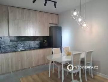 2-комнатная квартира, этаж 5 из 9, 52 м²