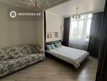 1-комнатная квартира, этаж 4 из 8, 50 м²