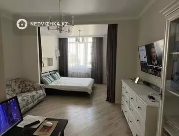 1-комнатная квартира, этаж 4 из 8, 50 м²