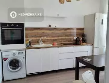 1-комнатная квартира, этаж 10 из 22, 40 м²