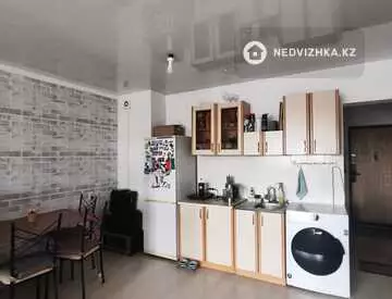 1-комнатная квартира, этаж 7 из 9, 37 м²