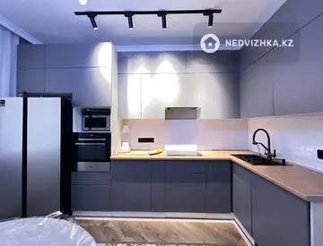 2-комнатная квартира, этаж 1 из 10, 65 м²