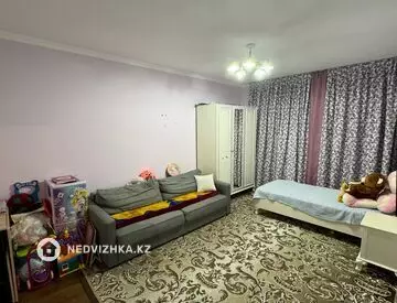 2-комнатная квартира, этаж 1 из 9, 60 м²