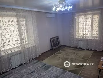 2-комнатная квартира, этаж 5 из 6, 68 м², на длительный срок