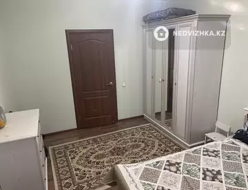 2-комнатная квартира, этаж 5 из 6, 68 м², на длительный срок