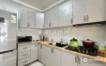 2-комнатная квартира, этаж 1 из 6, 60 м²