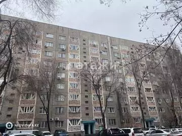 1-комнатная квартира, этаж 9 из 9, 40 м²