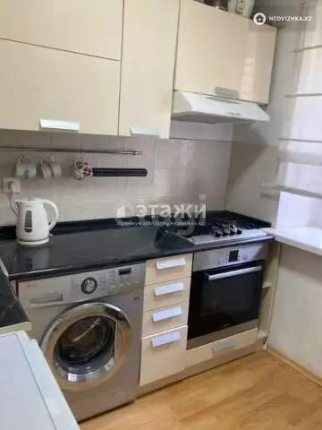 2-комнатная квартира, этаж 4 из 4, 45 м²