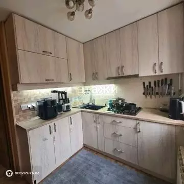 2-комнатная квартира, этаж 2 из 4, 42 м²
