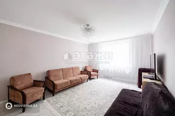 82 м², 3-комнатная квартира, этаж 3 из 5, 82 м², изображение - 2