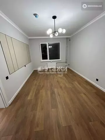 1-комнатная квартира, этаж 6 из 9, 35 м²