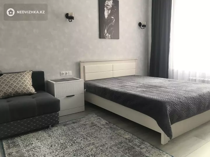 45 м², 1-комнатная квартира, этаж 4 из 9, 45 м², посуточно, изображение - 1