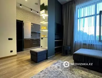 1-комнатная квартира, этаж 3 из 9, 36 м²