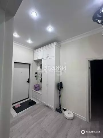 2-комнатная квартира, этаж 6 из 8, 63 м²