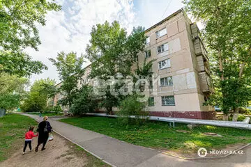 2-комнатная квартира, этаж 1 из 5, 42 м²