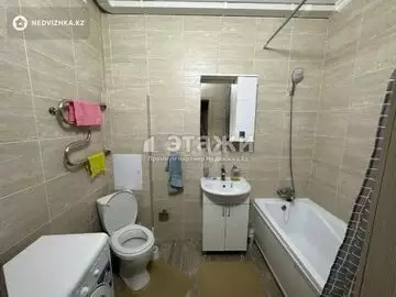 1-комнатная квартира, этаж 8 из 8, 38 м²