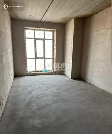 1-комнатная квартира, этаж 12 из 12, 39 м²