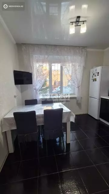 54.9 м², 2-комнатная квартира, этаж 1 из 10, 55 м², изображение - 3