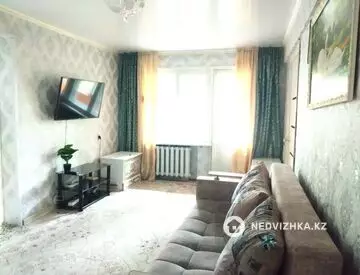 2-комнатная квартира, этаж 3 из 5, 46 м²