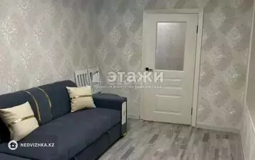 2-комнатная квартира, этаж 2 из 10, 60 м²