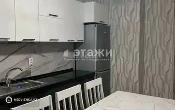 2-комнатная квартира, этаж 2 из 10, 60 м²