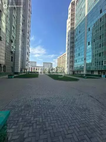 95 м², 3-комнатная квартира, этаж 3 из 14, 95 м², изображение - 1