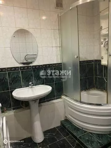 2-комнатная квартира, этаж 1 из 5, 42 м²