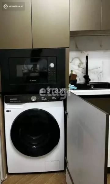 2-комнатная квартира, этаж 12 из 21, 65 м², на длительный срок