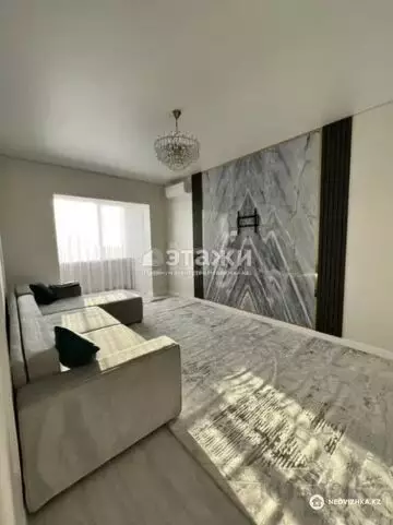 2-комнатная квартира, этаж 16 из 20, 75 м², на длительный срок