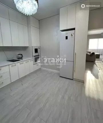 2-комнатная квартира, этаж 16 из 20, 75 м², на длительный срок