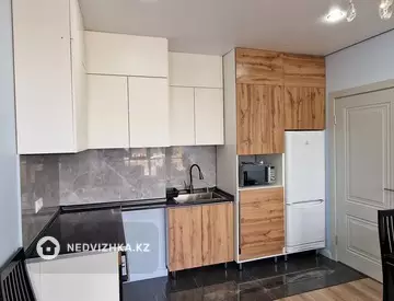 2-комнатная квартира, этаж 8 из 12, 55 м²