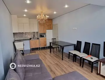 2-комнатная квартира, этаж 8 из 12, 55 м²