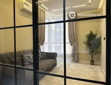 3-комнатная квартира, этаж 13 из 20, 79 м²