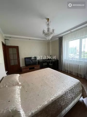 3-комнатная квартира, этаж 6 из 18, 83 м²