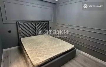 2-комнатная квартира, этаж 4 из 10, 54 м²