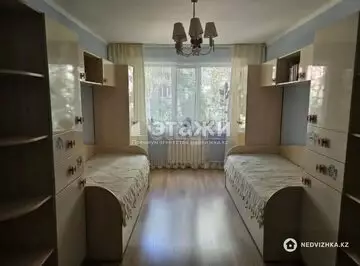 3-комнатная квартира, этаж 2 из 4, 62 м²