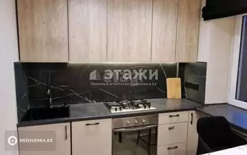 2-комнатная квартира, этаж 3 из 4, 40 м²