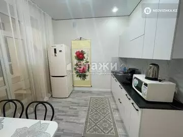 1-комнатная квартира, этаж 8 из 12, 40 м²