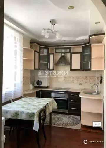 100 м², 4-комнатная квартира, этаж 9 из 9, 100 м², изображение - 2