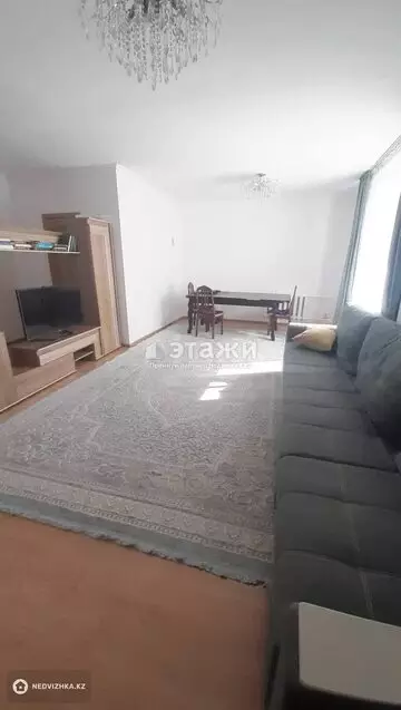 3-комнатная квартира, этаж 8 из 12, 112 м²