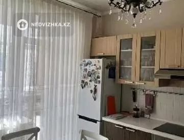 3-комнатная квартира, этаж 2 из 9, 99 м²