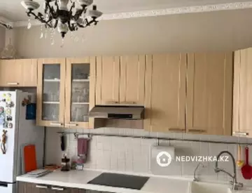 3-комнатная квартира, этаж 2 из 9, 99 м²