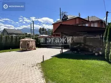 5-комнатный дом, 7 соток, 250 м²