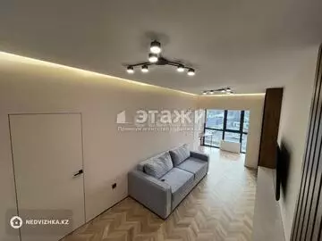 70 м², 3-комнатная квартира, этаж 3 из 12, 70 м², изображение - 1