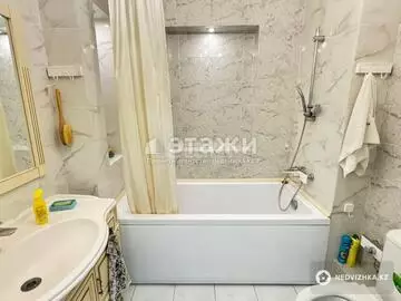 3-комнатная квартира, этаж 5 из 12, 90 м², на длительный срок