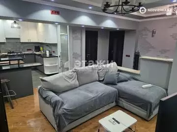 2-комнатная квартира, этаж 4 из 5, 65 м², на длительный срок