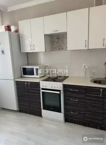 1-комнатная квартира, этаж 9 из 9, 35 м²