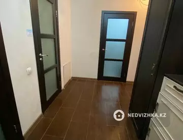 2-комнатная квартира, этаж 6 из 23, 60 м²